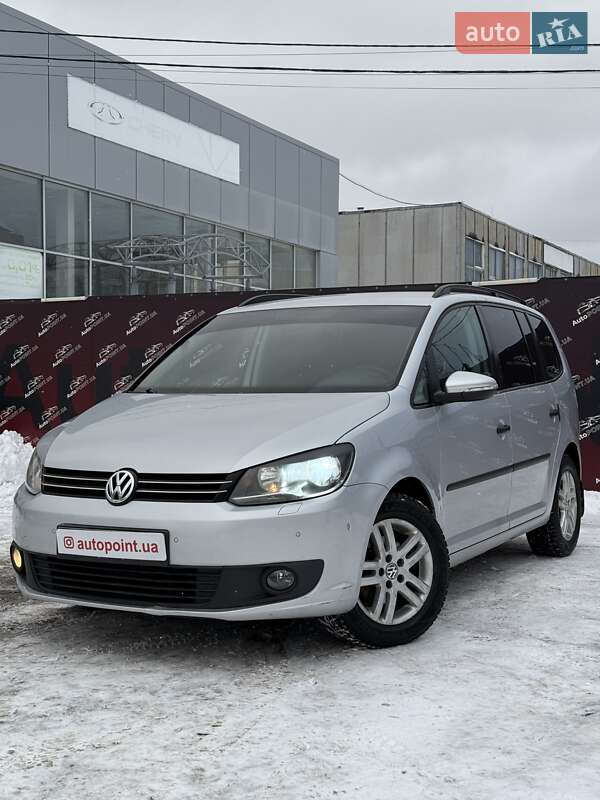 Мінівен Volkswagen Touran 2012 в Сумах