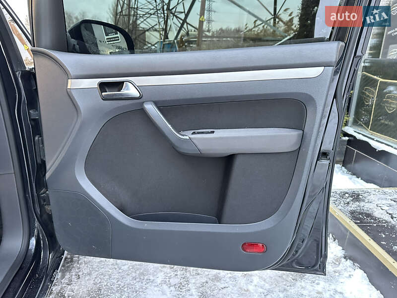 Мінівен Volkswagen Touran 2007 в Харкові фото 25 Мінівен Volkswagen Touran 2007 в Харкові