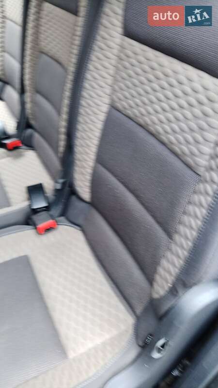 Мінівен Volkswagen Touran 2008 в Вознесенську