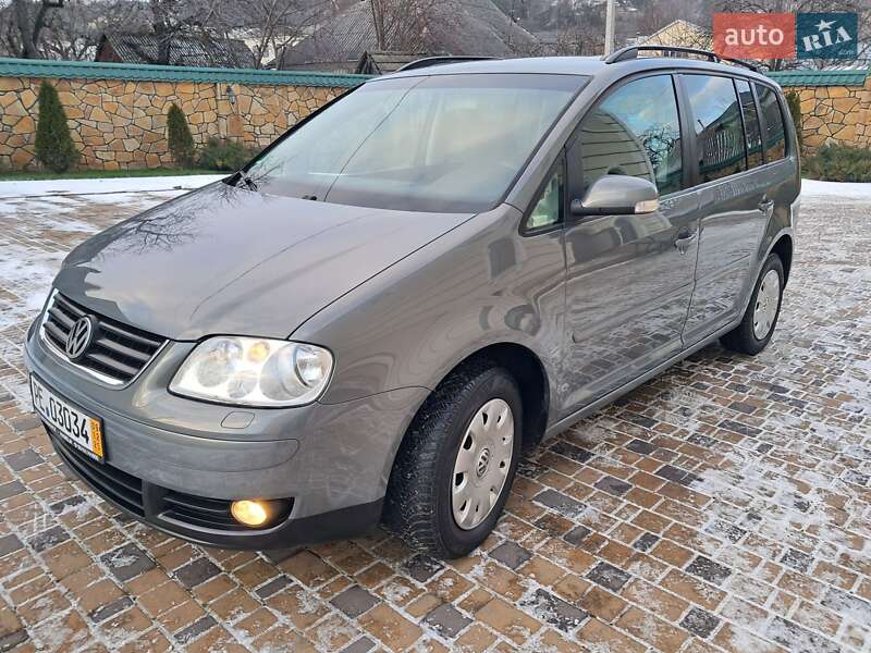 Минивэн Volkswagen Touran 2006 в Могилев-Подольске фото 18 Минивэн Volkswagen Touran 2006 в Могилев-Подольске