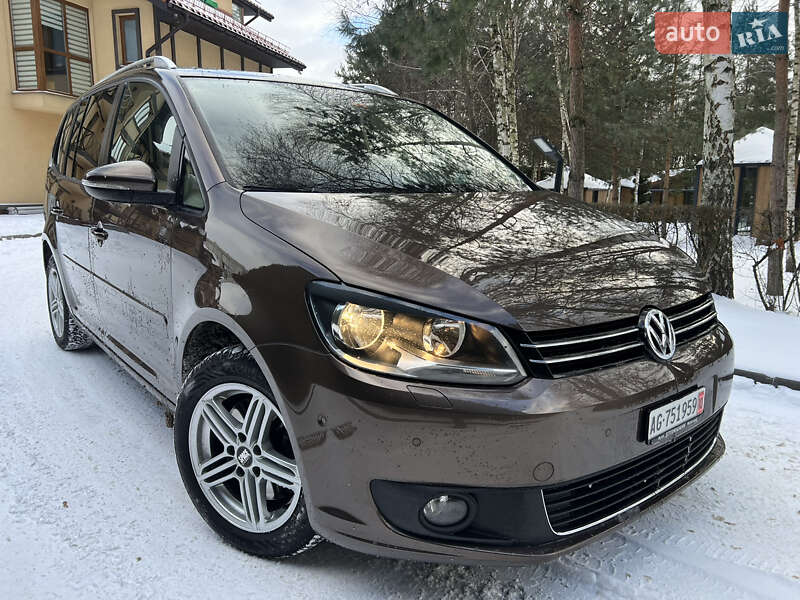 Минивэн Volkswagen Touran 2013 в Луцке фото Минивэн Volkswagen Touran 2013 в Луцке