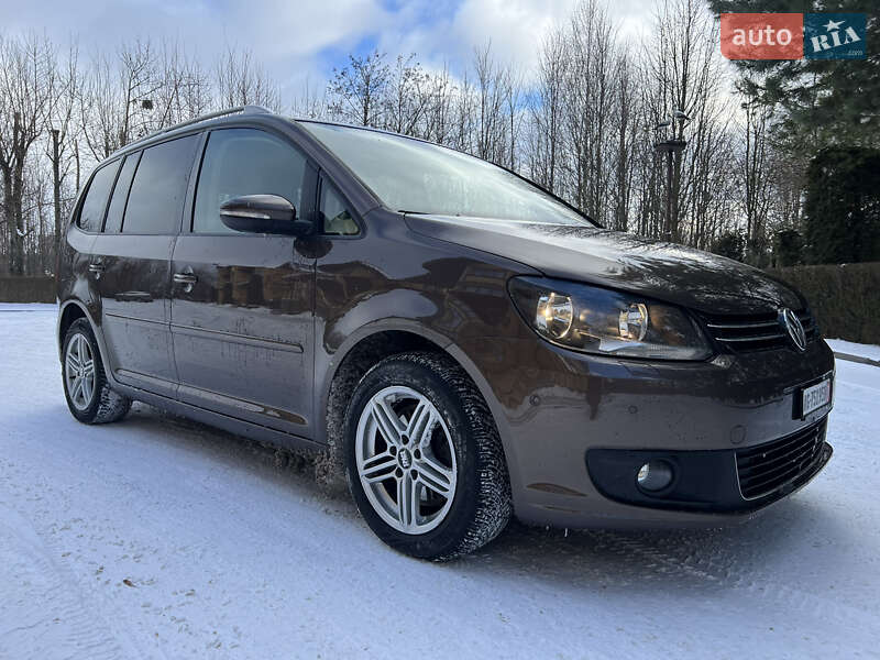 Минивэн Volkswagen Touran 2013 в Луцке фото 95 Минивэн Volkswagen Touran 2013 в Луцке