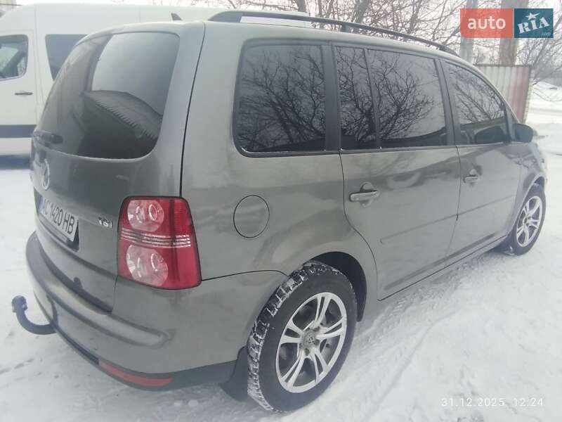 Минивэн Volkswagen Touran 2007 в Малой Виске фото 7 Минивэн Volkswagen Touran 2007 в Малой Виске