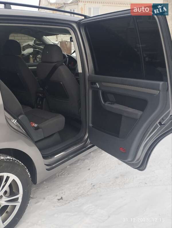 Минивэн Volkswagen Touran 2007 в Малой Виске фото 19 Минивэн Volkswagen Touran 2007 в Малой Виске