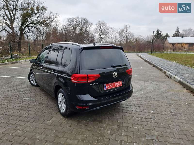Мікровен Volkswagen Touran 2017 в Ковелі