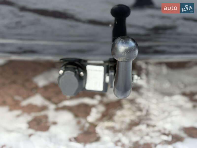 Минивэн Volkswagen Touran 2011 в Стрые фото 59 Минивэн Volkswagen Touran 2011 в Стрые