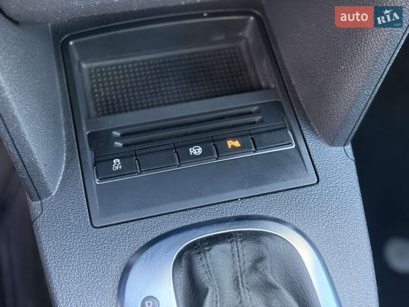 Минивэн Volkswagen Touran 2011 в Стрые фото 71 Минивэн Volkswagen Touran 2011 в Стрые