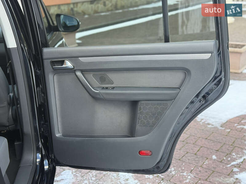 Минивэн Volkswagen Touran 2011 в Стрые фото 90 Минивэн Volkswagen Touran 2011 в Стрые