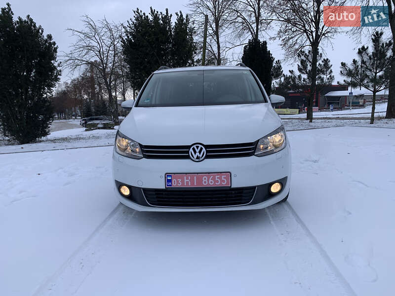 Минивэн Volkswagen Touran 2013 в Ровно