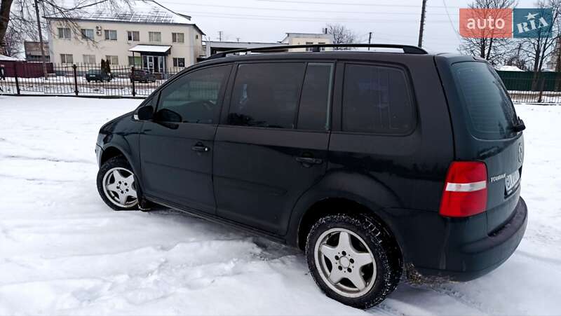 Volkswagen Touran 2003