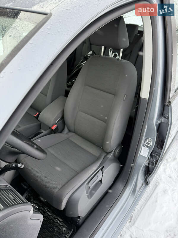 Минивэн Volkswagen Touran 2009 в Белой Церкви