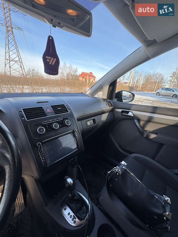 Минивэн Volkswagen Touran 2012 в Хмельницком фото 9 Минивэн Volkswagen Touran 2012 в Хмельницком