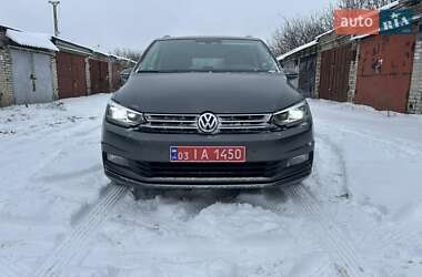 Мікровен Volkswagen Touran 2020 в Дніпрі