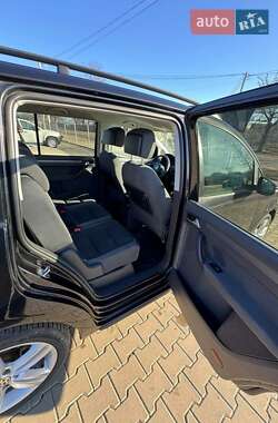 Мінівен Volkswagen Touran 2013 в Глибокій