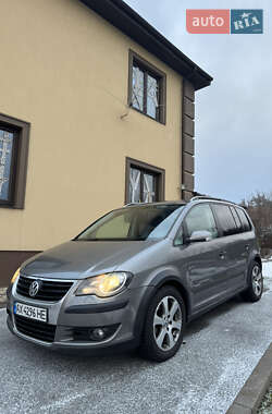Мінівен Volkswagen Touran 2007 в Харкові