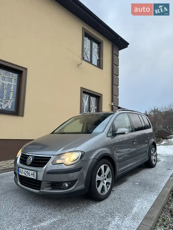 Volkswagen Touran 2006 VIN WVGZZZ1TZ6W159486 фото оголошення 9 з 45