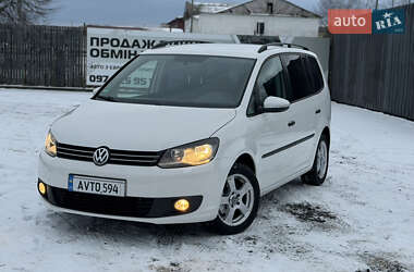Минивэн Volkswagen Touran 2012 в Сарнах
