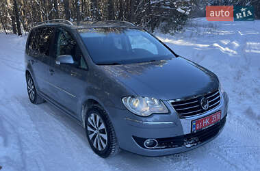 Мінівен Volkswagen Touran 2008 в Бродах