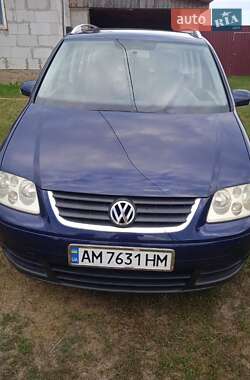 Минивэн Volkswagen Touran 2003 в Звягеле