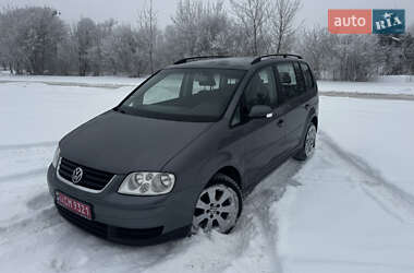 Мінівен Volkswagen Touran 2006 в Чорткові