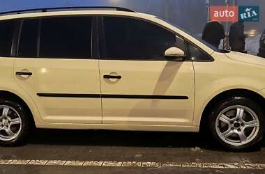 Мінівен Volkswagen Touran 2013 в Івано-Франківську