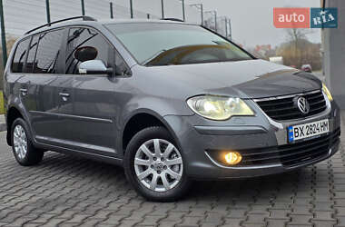 Минивэн Volkswagen Touran 2007 в Хмельницком