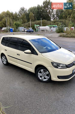 Минивэн Volkswagen Touran 2012 в Борисполе