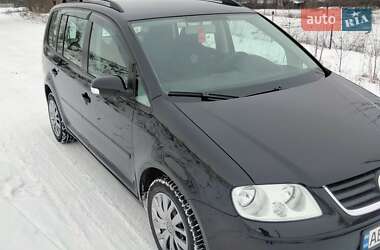 Мінівен Volkswagen Touran 2006 в Вінниці