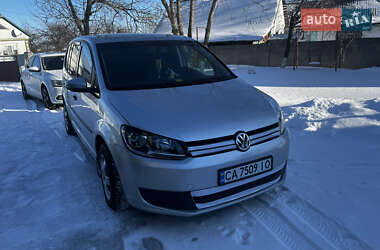 Минивэн Volkswagen Touran 2011 в Умани