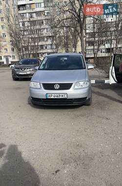 Мінівен Volkswagen Touran 2005 в Запоріжжі