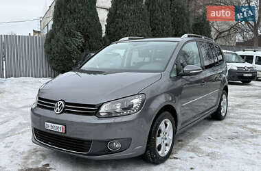 Минивэн Volkswagen Touran 2010 в Луцке