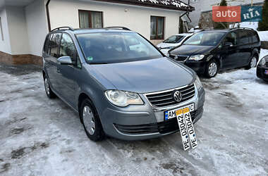 Минивэн Volkswagen Touran 2007 в Звягеле