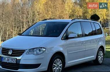 Мінівен Volkswagen Touran 2008 в Хмельницькому