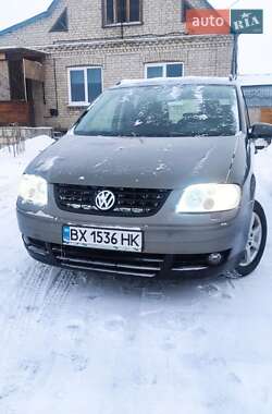 Минивэн Volkswagen Touran 2004 в Староконстантинове