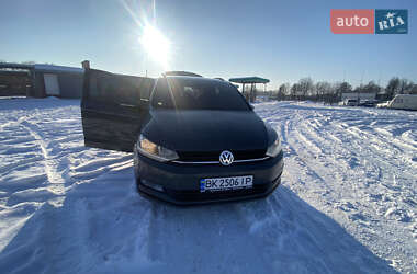Микровэн Volkswagen Touran 2016 в Каменец-Подольском