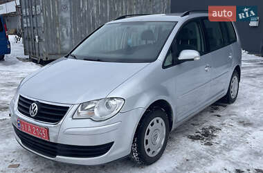 Минивэн Volkswagen Touran 2009 в Белой Церкви