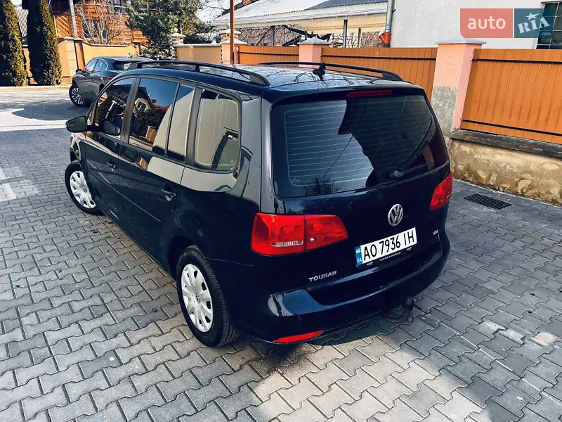 Volkswagen Touran 2014 VIN WVGZZZ1TZFW020102 фото оголошення 2 з 52