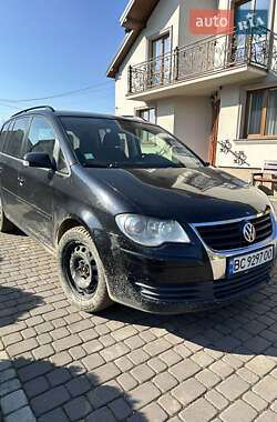 Минивэн Volkswagen Touran 2008 в Львове