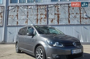 Мінівен Volkswagen Touran 2012 в Полтаві