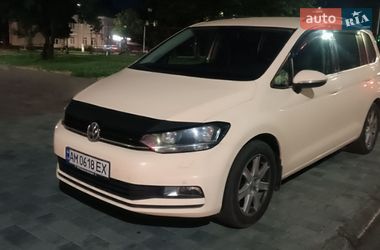 Микровэн Volkswagen Touran 2016 в Житомире