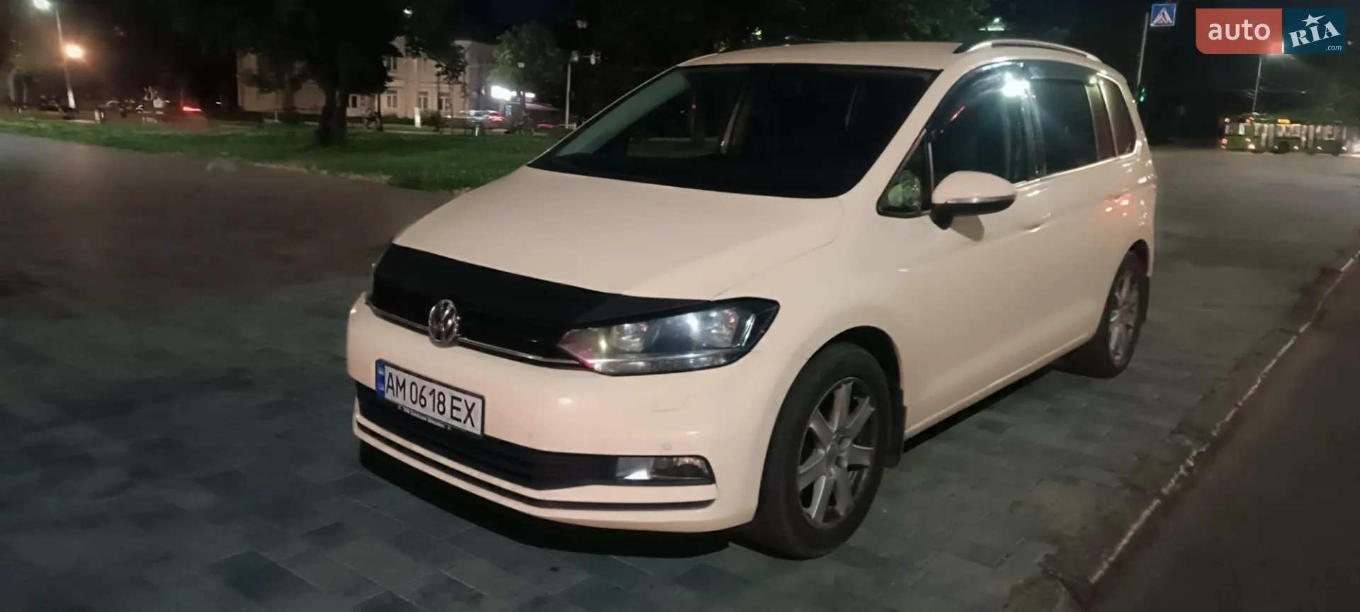 Volkswagen Touran 2016