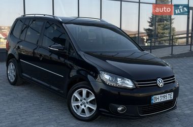Минивэн Volkswagen Touran 2011 в Черновцах