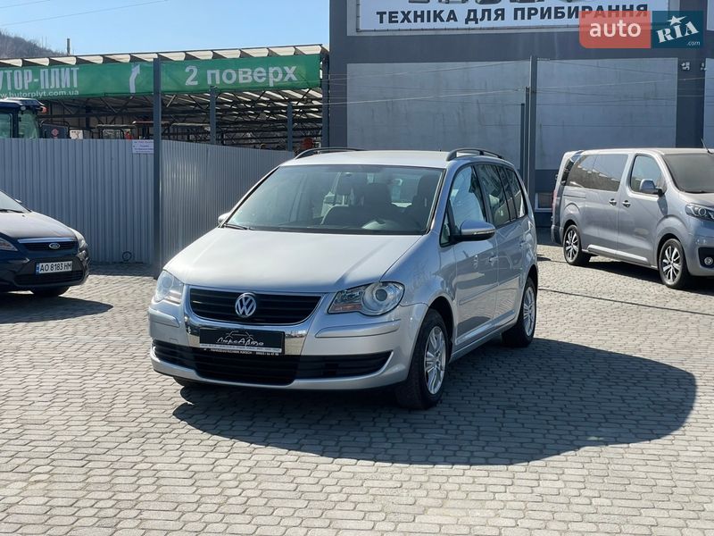 Volkswagen Touran 2010