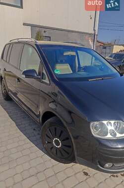 Минивэн Volkswagen Touran 2003 в Ивано-Франковске