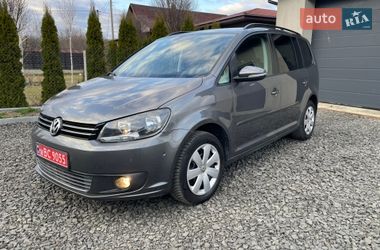 Мінівен Volkswagen Touran 2011 в Луцьку
