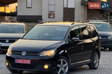 Минивэн Volkswagen Touran 2011 в Луцке