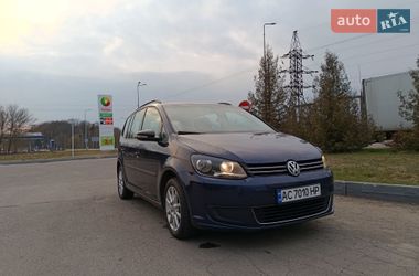 Минивэн Volkswagen Touran 2011 в Владимире