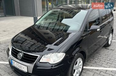 Мінівен Volkswagen Touran 2008 в Виноградові