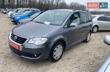 Минивэн Volkswagen Touran 2007 в Умани