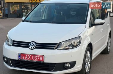 Минивэн Volkswagen Touran 2014 в Житомире